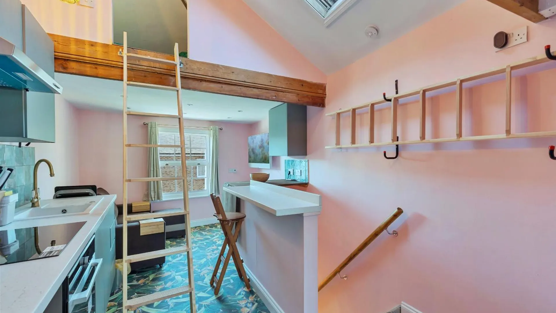 Finest Retreats - The Nest Apartment London United Kingdom