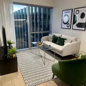 Godson Luxury One Bed Apartment
