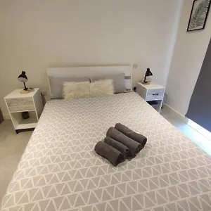 2 Bedroom 2 Bath 1 Ensuite In Roya Asenal Beautiful Views & Parking Apartment